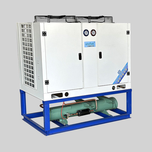 cp004-02.jpg