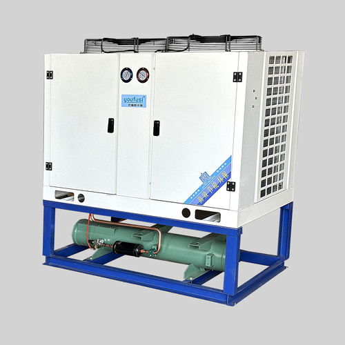 cp004-03.jpg